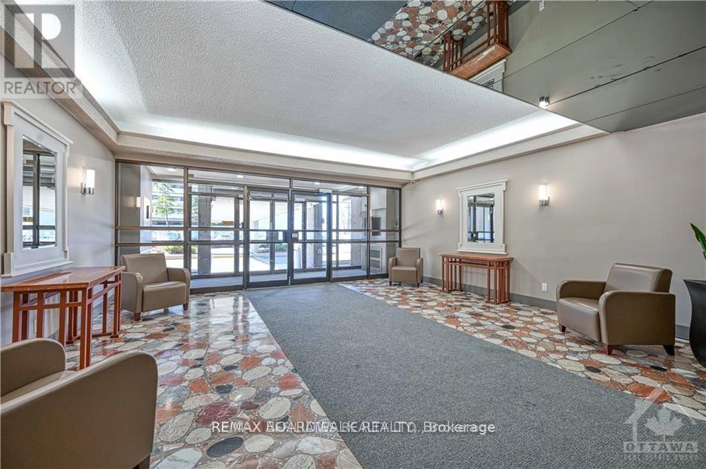 1610 - 1785 Riverside Drive, Ottawa, Ontario  K1G 3T7 - Photo 2 - X13111072