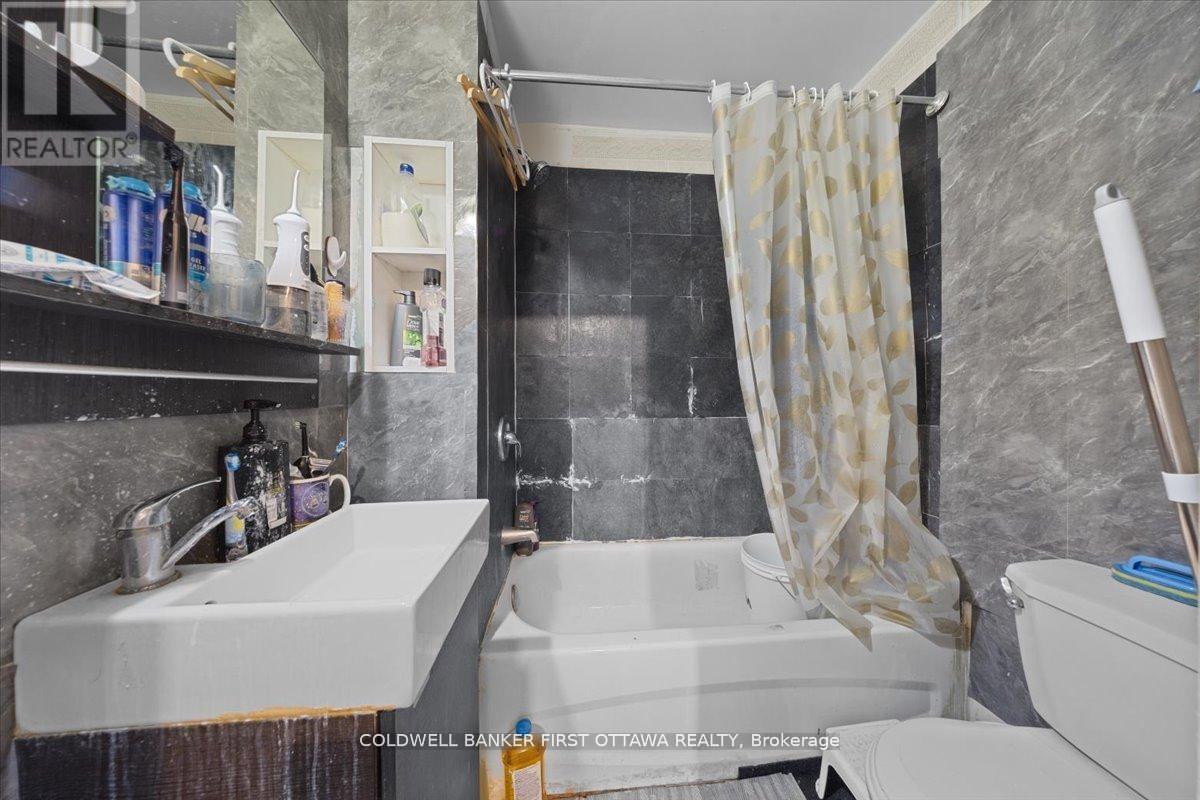 827 Somerset Street W, Ottawa, Ontario  K1R 6R4 - Photo 21 - X13111330