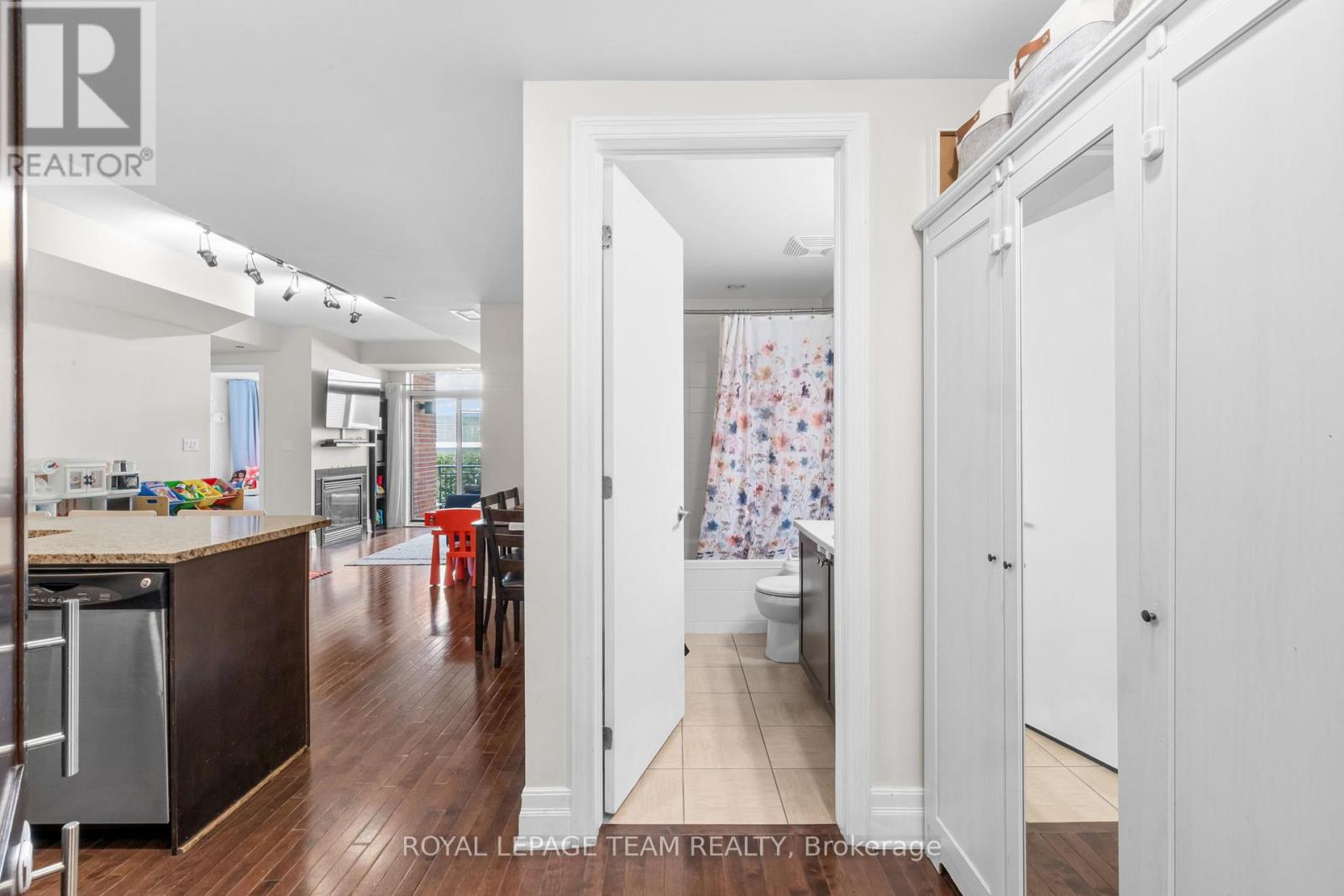 212 - 950 Marguerite Avenue, Ottawa, Ontario  K1K 3T8 - Photo 8 - X13112342