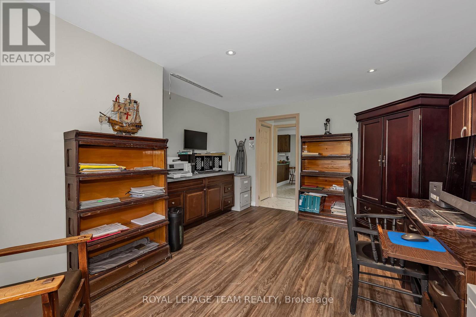 73 Southpark Drive, Ottawa, Ontario  K1B 3B5 - Photo 20 - X13112838