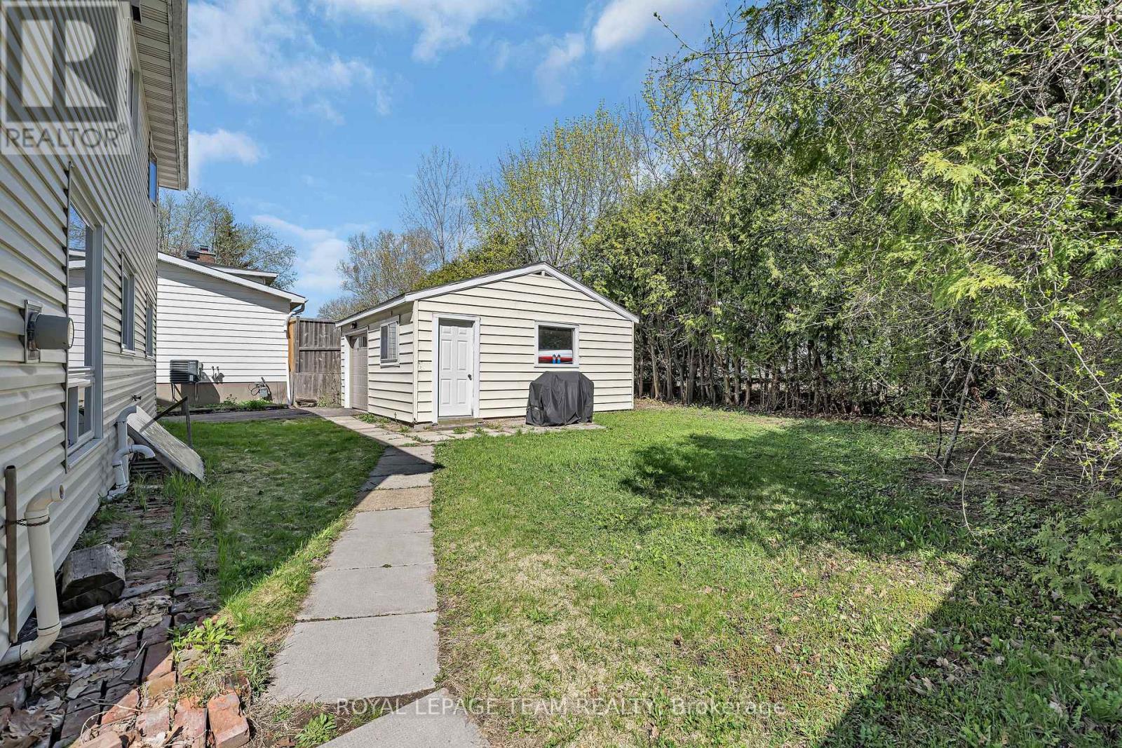 73 Southpark Drive, Ottawa, Ontario  K1B 3B5 - Photo 44 - X13112838