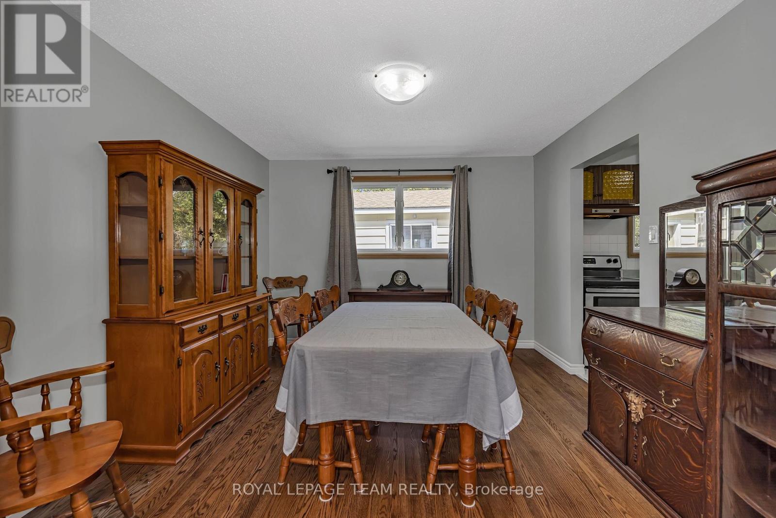 73 Southpark Drive, Ottawa, Ontario  K1B 3B5 - Photo 8 - X13112838