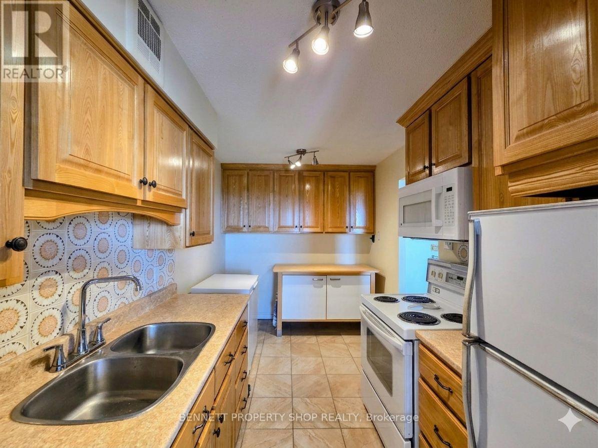 1007 - 2400 Virginia Drive, Ottawa, Ontario  K1H 8L3 - Photo 10 - X13113120