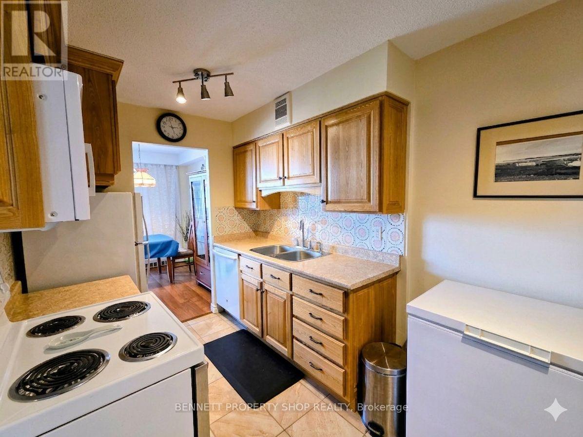 1007 - 2400 Virginia Drive, Ottawa, Ontario  K1H 8L3 - Photo 11 - X13113120