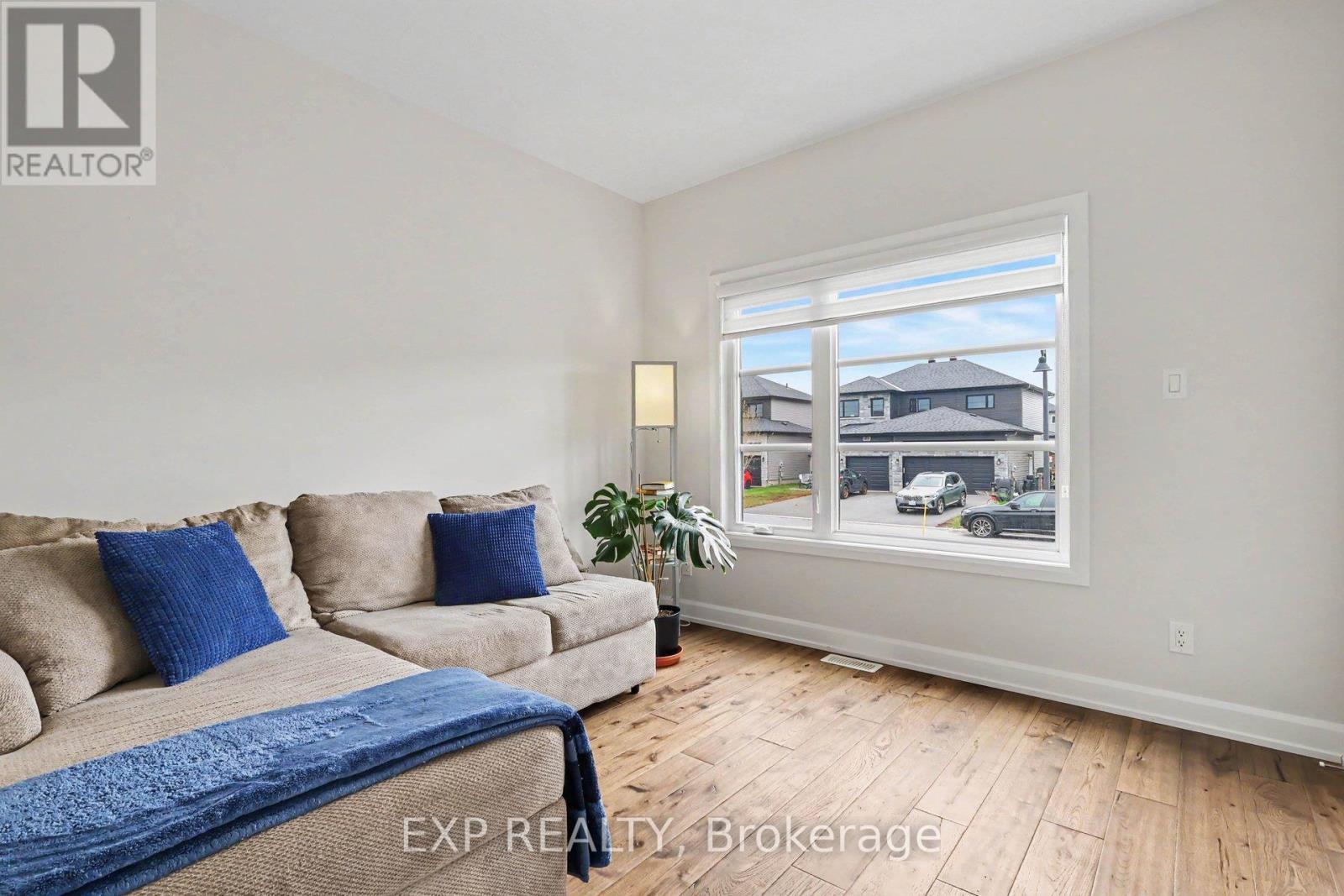 520 Lucent Street, Russell, Ontario  K4R 0G3 - Photo 4 - X13113982