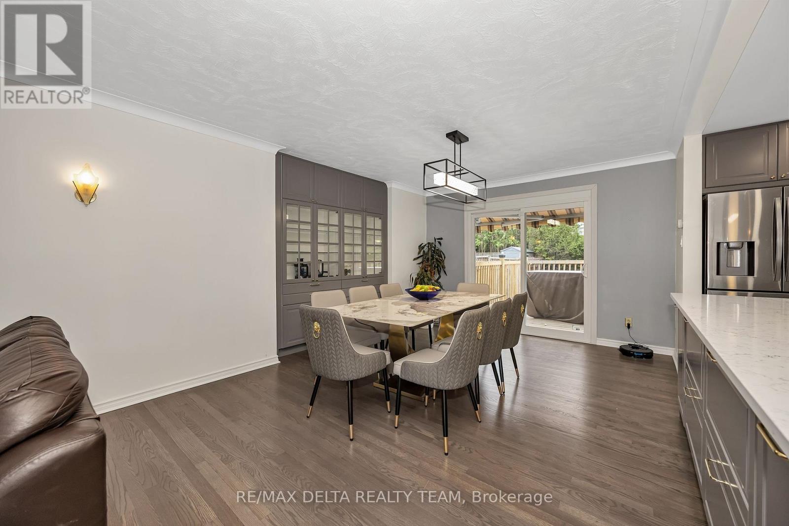 2350 Georgina Drive, Ottawa, Ontario  K2B 7M5 - Photo 10 - X13114332