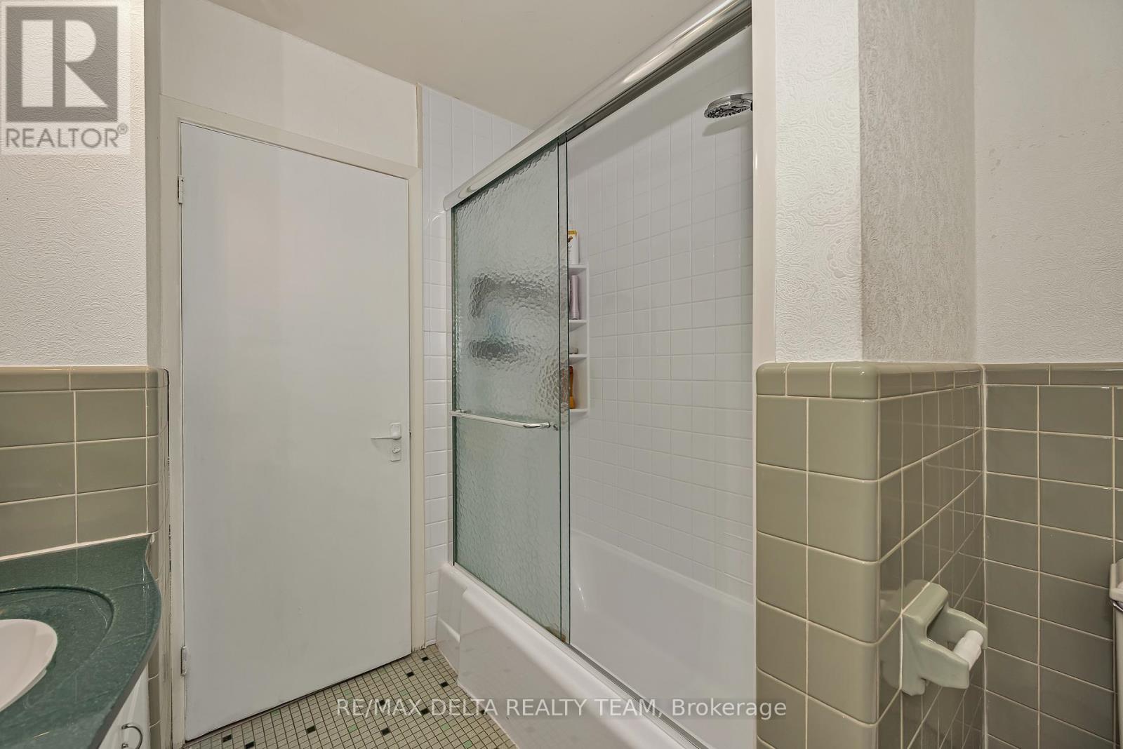 2350 Georgina Drive, Ottawa, Ontario  K2B 7M5 - Photo 32 - X13114332