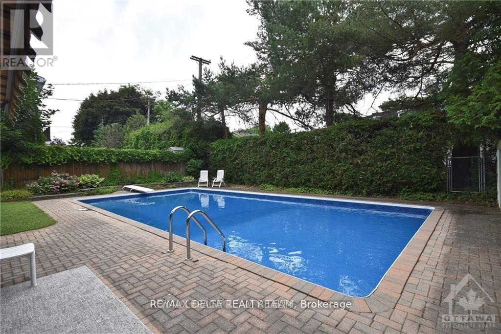 2350 Georgina Drive, Ottawa, Ontario  K2B 7M5 - Photo 45 - X13114332
