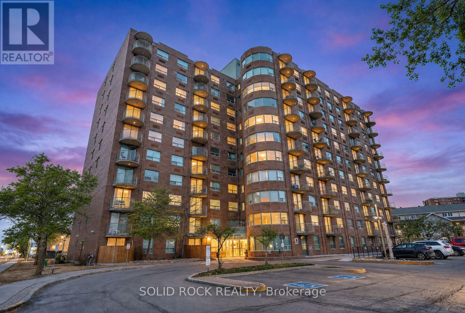 901 - 1440 Heron Road, Ottawa, Ontario  K1V 0X2 - Photo 2 - X13114878