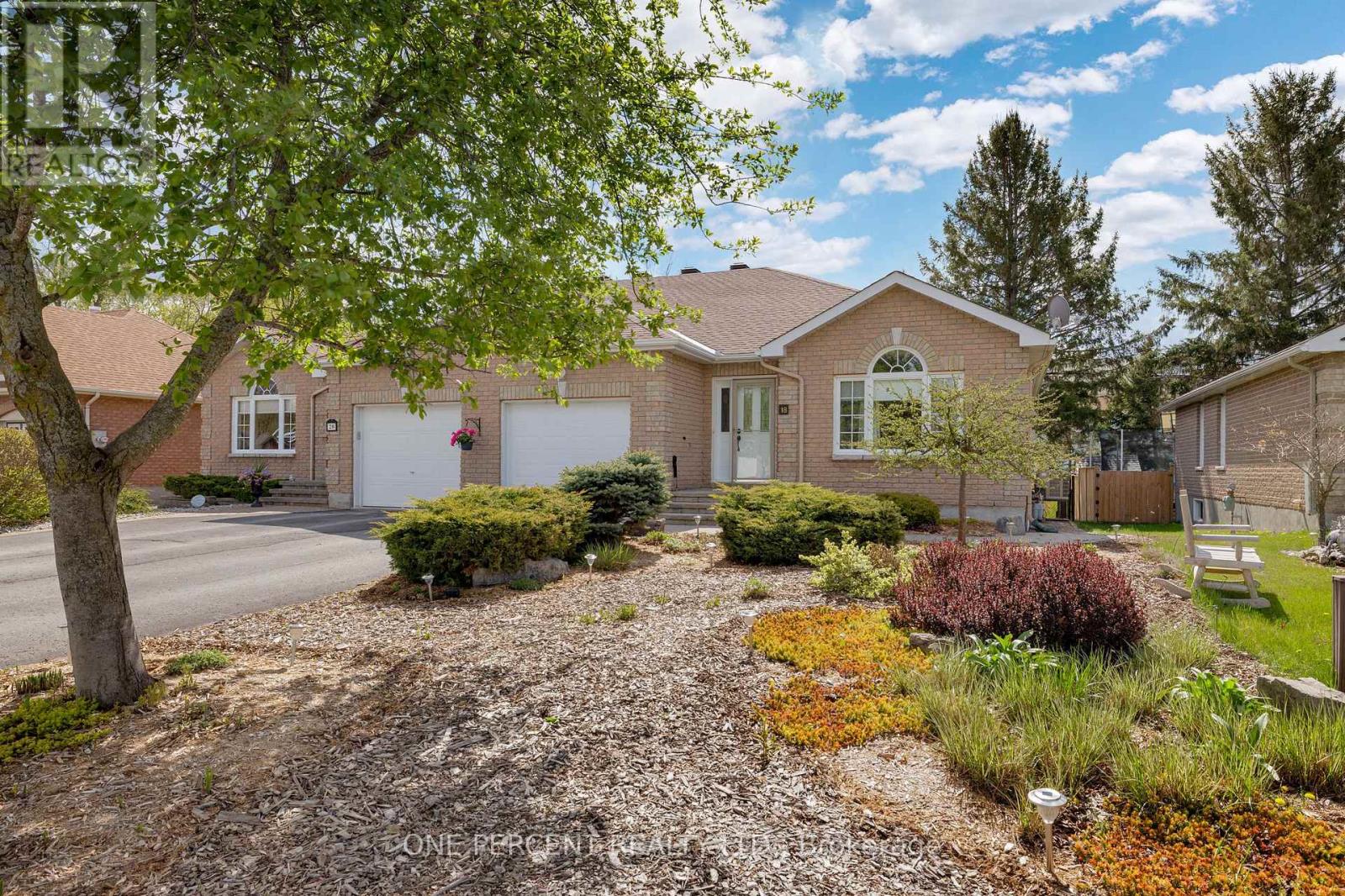 18 DR. GORDON CRESCENT, North Grenville, Ontario