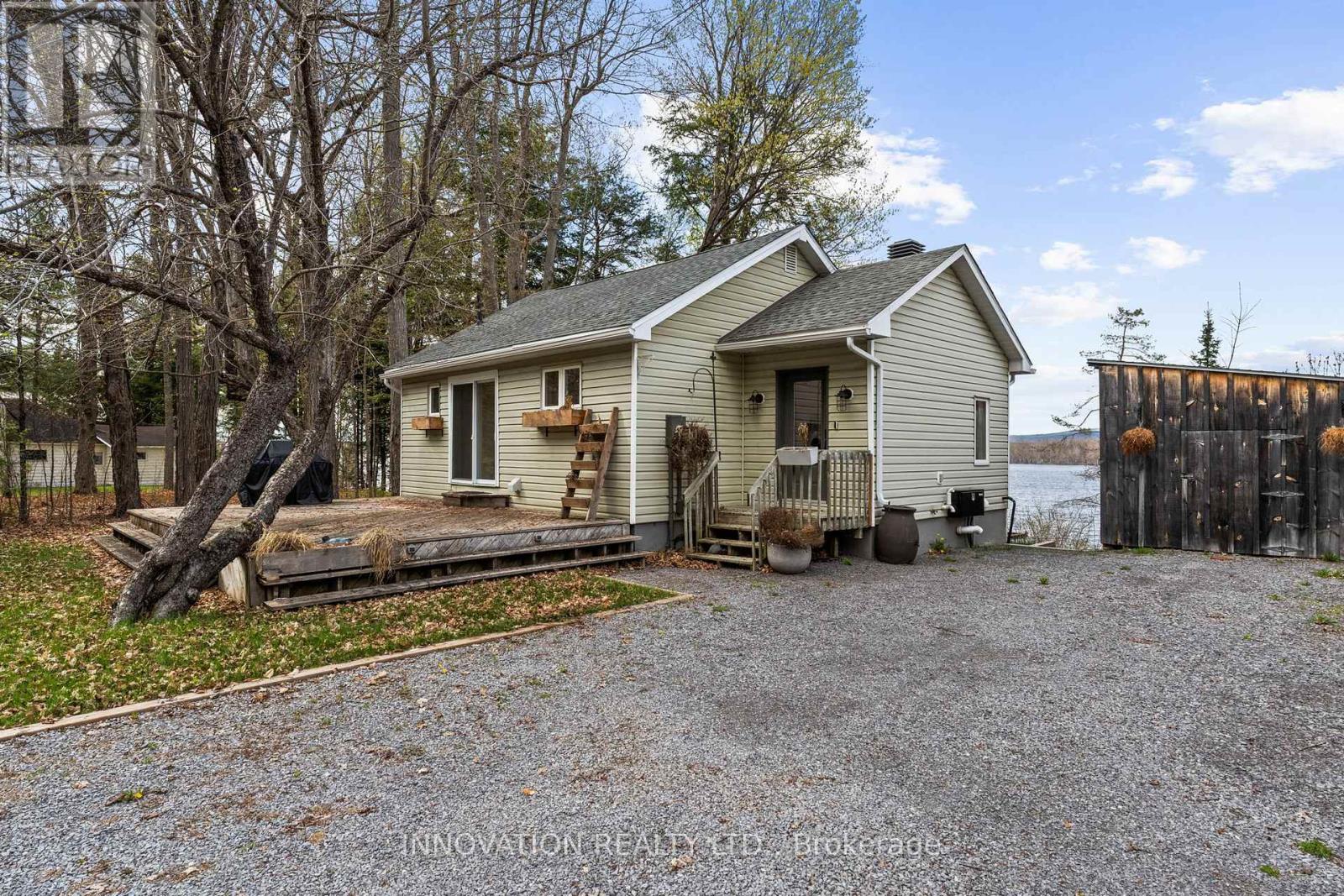 300 RIVERWOOD DRIVE, Ottawa, Ontario