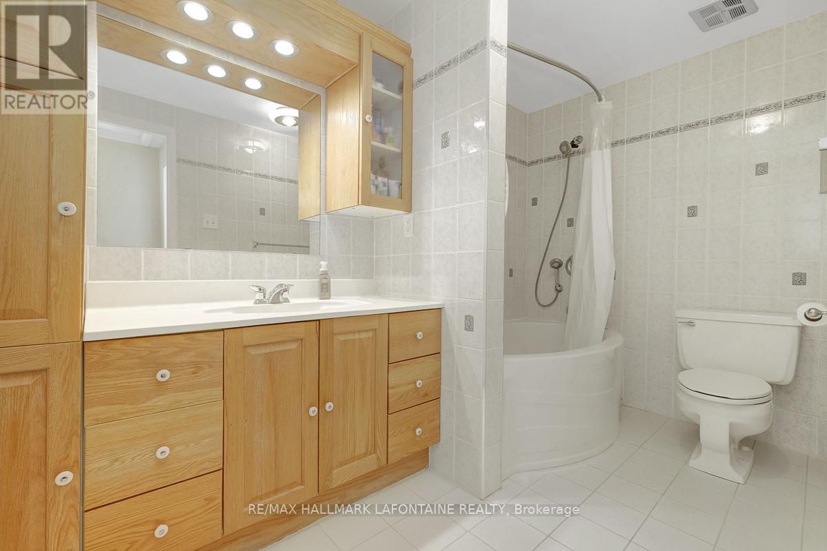 28 - 2 Bertona Street, Ottawa, Ontario  K2G 0W1 - Photo 24 - X13115098