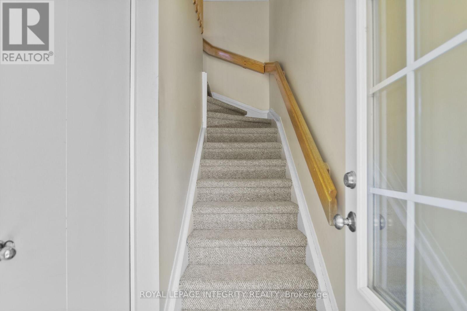 10 - 3 Stonebank Crescent, Ottawa, Ontario  K2H 9M2 - Photo 7 - X13115374