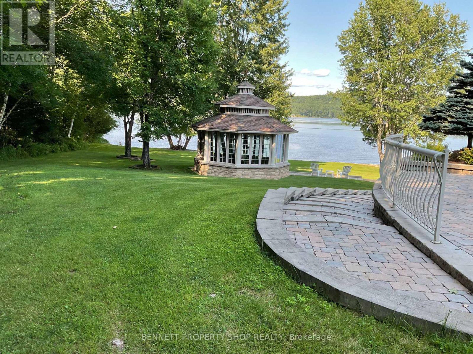 445 Balmer Bay Road, Laurentian Hills, Ontario  K0J 1P0 - Photo 11 - X13116352