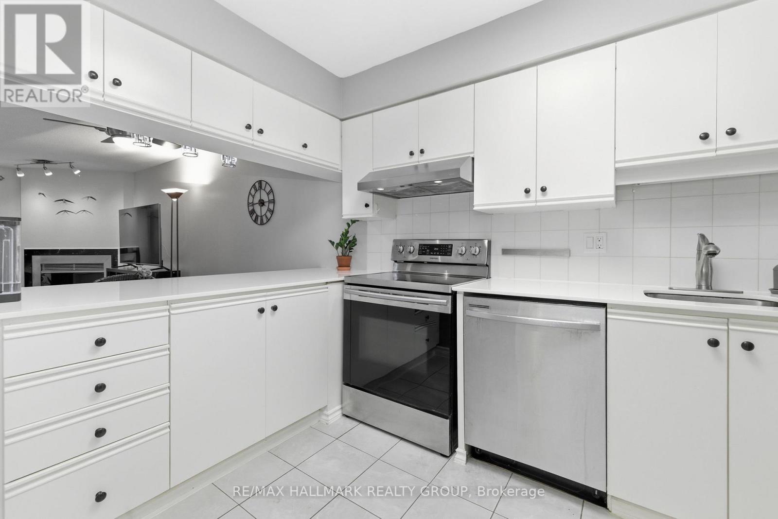 3 - 390 Briston Private, Ottawa, Ontario  K1G 5R3 - Photo 11 - X13116658