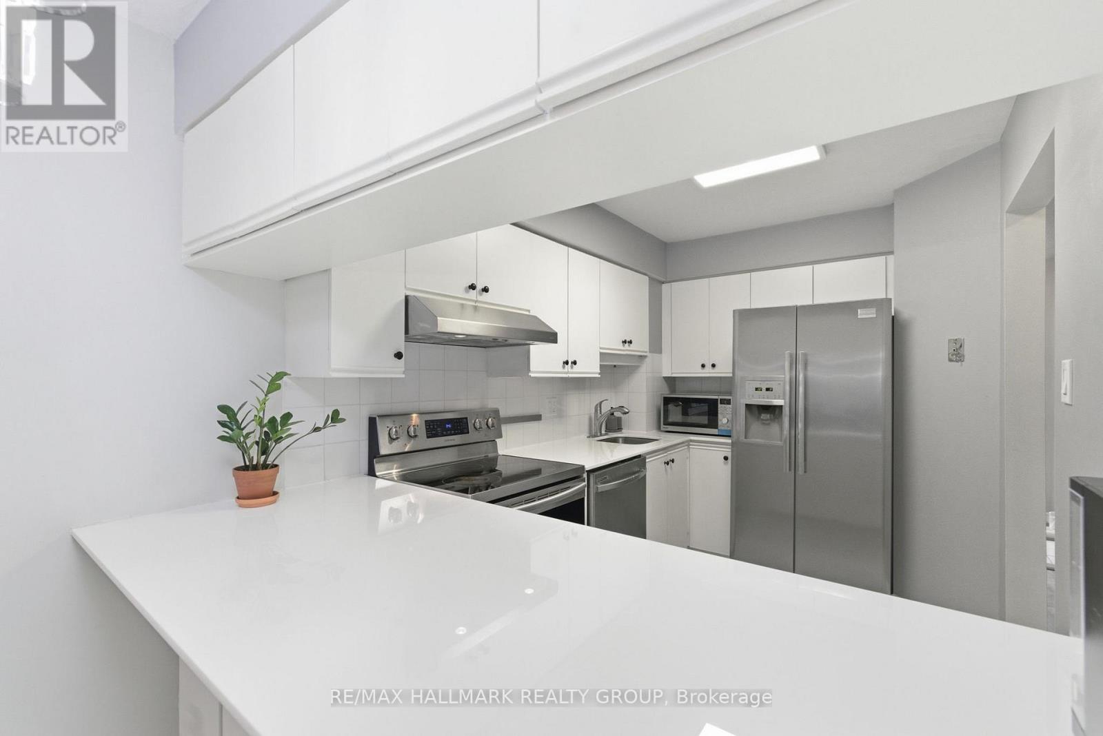 3 - 390 Briston Private, Ottawa, Ontario  K1G 5R3 - Photo 13 - X13116658