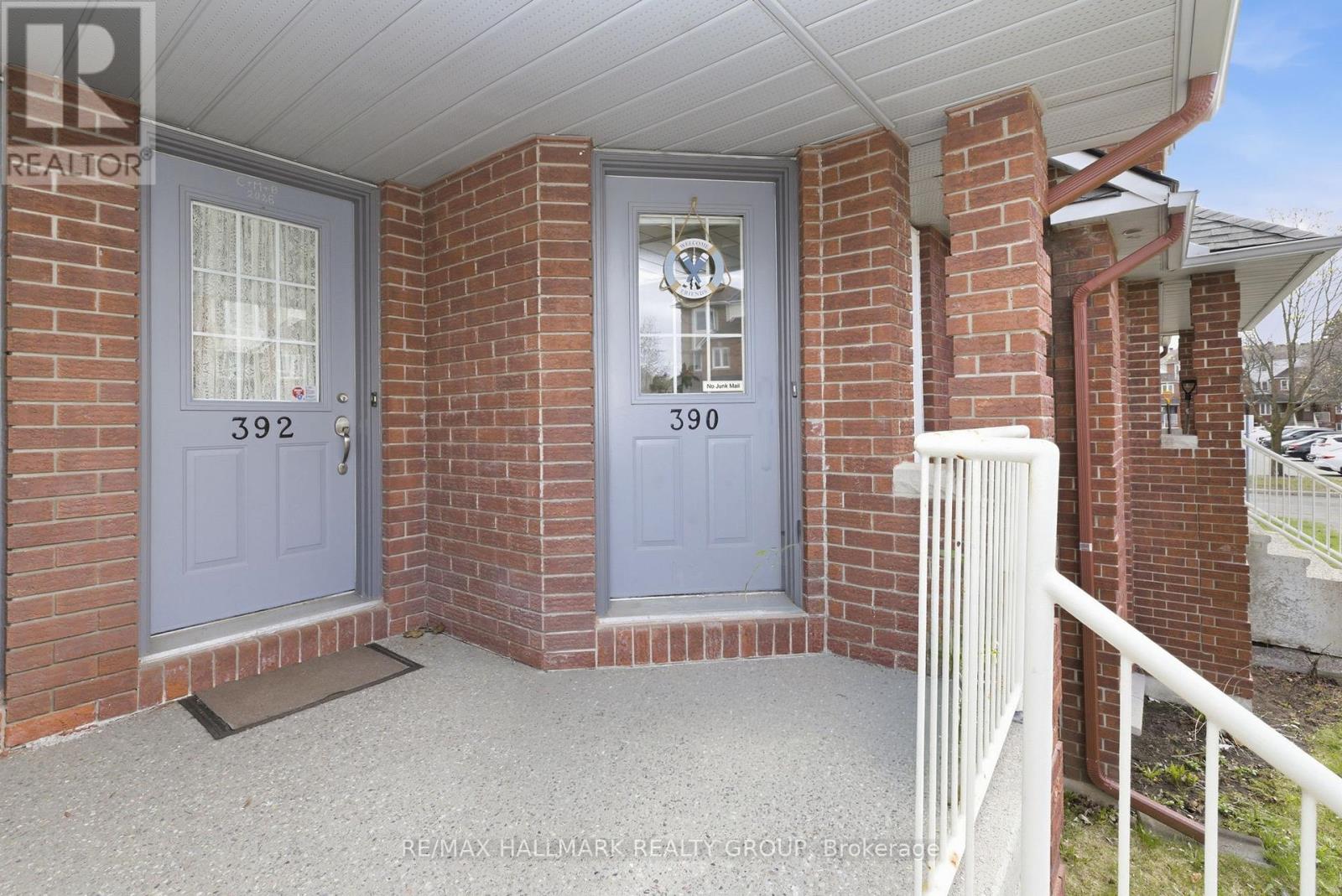 3 - 390 Briston Private, Ottawa, Ontario  K1G 5R3 - Photo 3 - X13116658