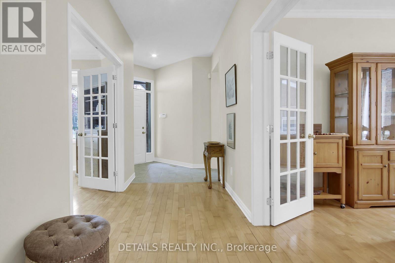 7 Stonecroft Terrace, Ottawa, Ontario  K2K 2V1 - Photo 3 - X13117360
