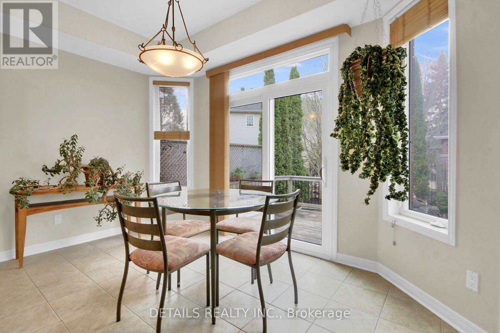 7 Stonecroft Terrace, Ottawa, Ontario  K2K 2V1 - Photo 8 - X13117360