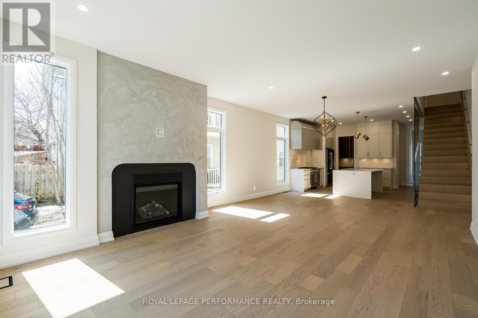 31 Commanda Way, Ottawa, Ontario  K1M 1G1 - Photo 8 - X13117404