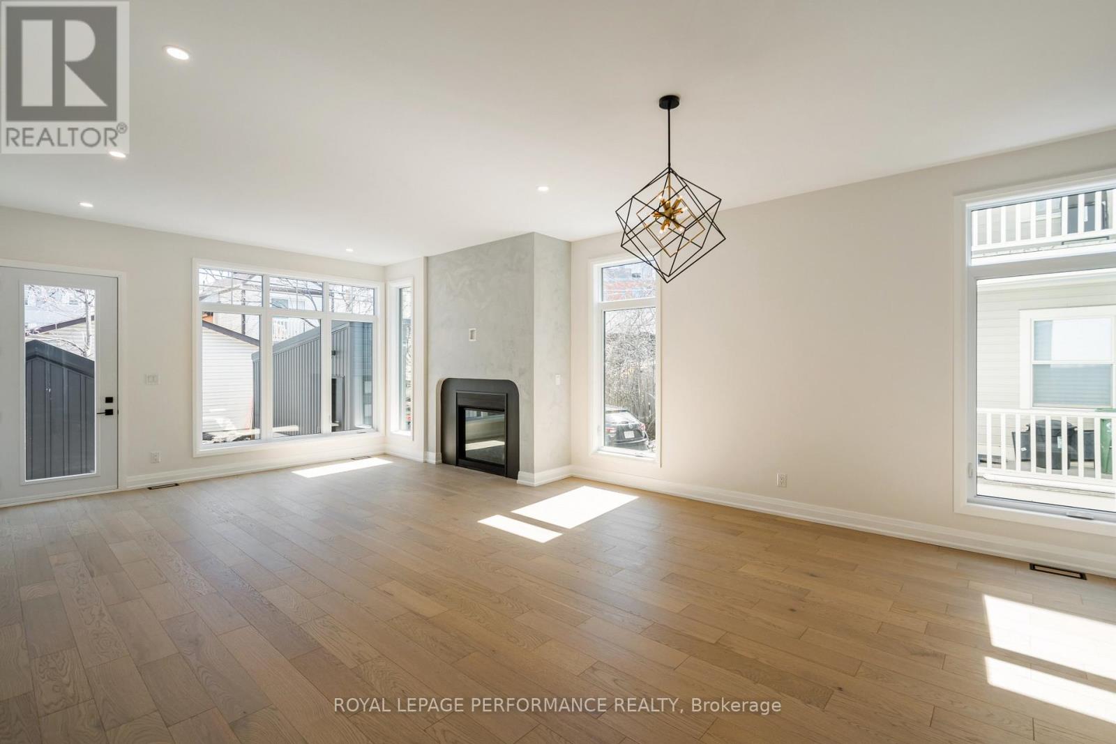 31 Commanda Way, Ottawa, Ontario  K1M 1G1 - Photo 9 - X13117404