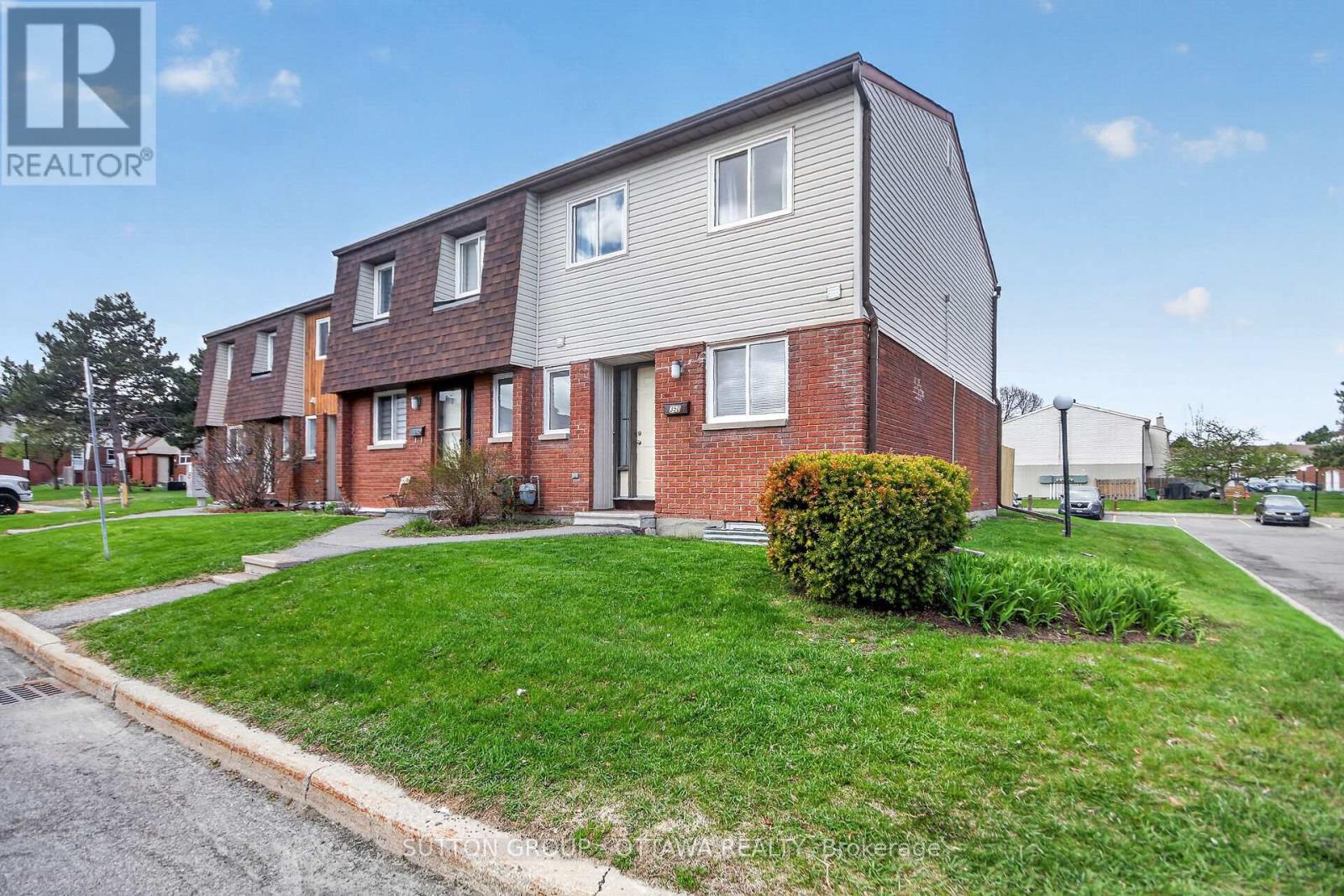 79 - 35D WOODVALE GREEN, Ottawa, Ontario