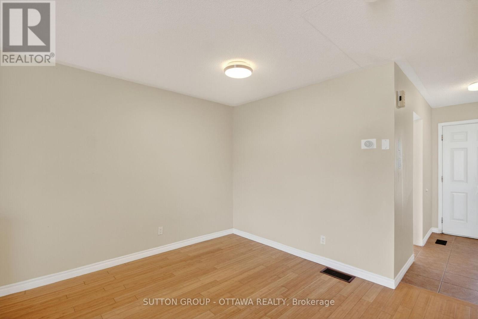 79 - 35d Woodvale Green, Ottawa, Ontario  K2G 4H3 - Photo 16 - X13117996