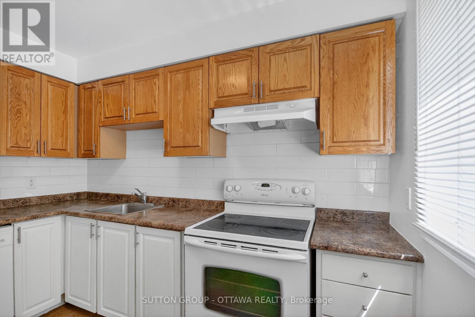 79 - 35d Woodvale Green, Ottawa, Ontario  K2G 4H3 - Photo 8 - X13117996