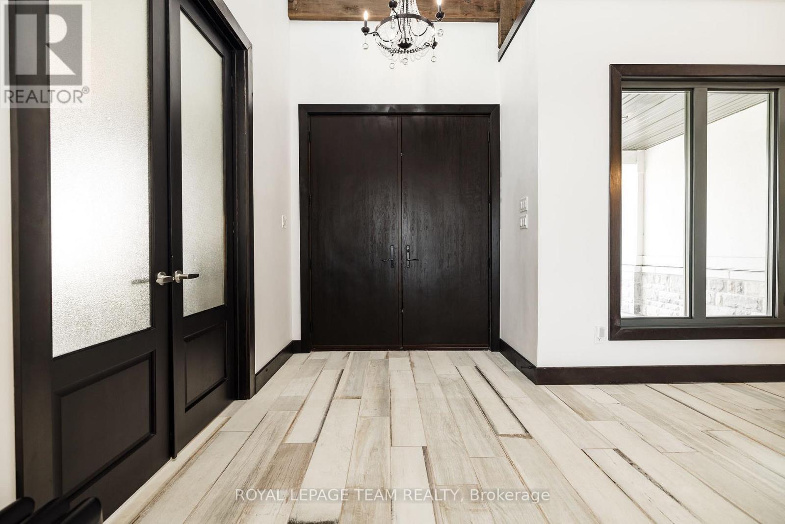 153 Adrien Street, Clarence-Rockland, Ontario  K4K 1K7 - Photo 4 - X13118658