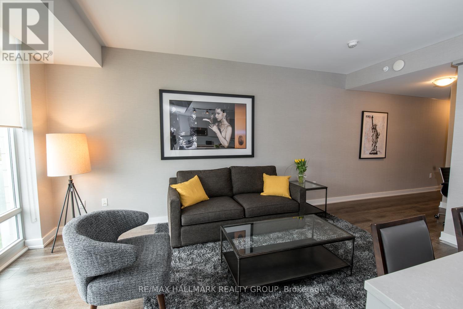 210 - 111 Champagne Avenue, Ottawa, Ontario  K1S 5V3 - Photo 12 - X13118756