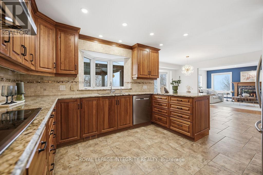 50 Rosenfeld Crescent W, Ottawa, Ontario  K2K 2L2 - Photo 24 - X13120234