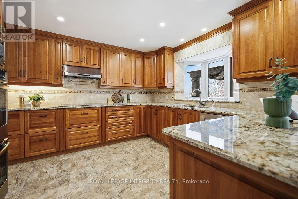 50 Rosenfeld Crescent W, Ottawa, Ontario  K2K 2L2 - Photo 25 - X13120234