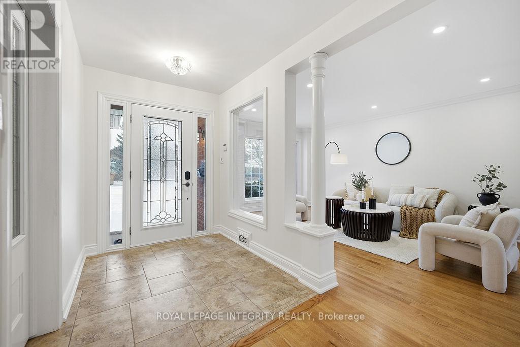 50 Rosenfeld Crescent W, Ottawa, Ontario  K2K 2L2 - Photo 3 - X13120234