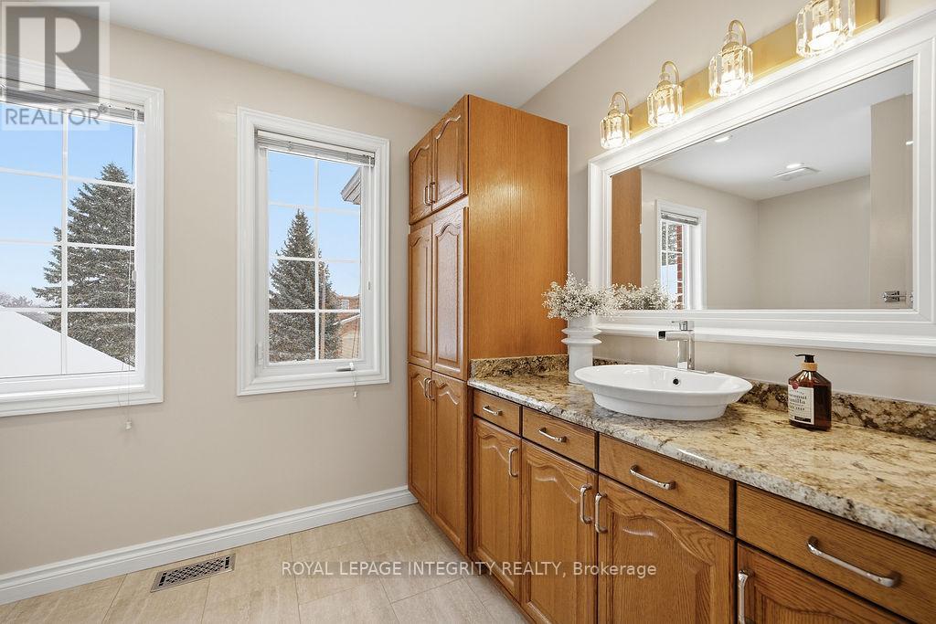 50 Rosenfeld Crescent W, Ottawa, Ontario  K2K 2L2 - Photo 41 - X13120234