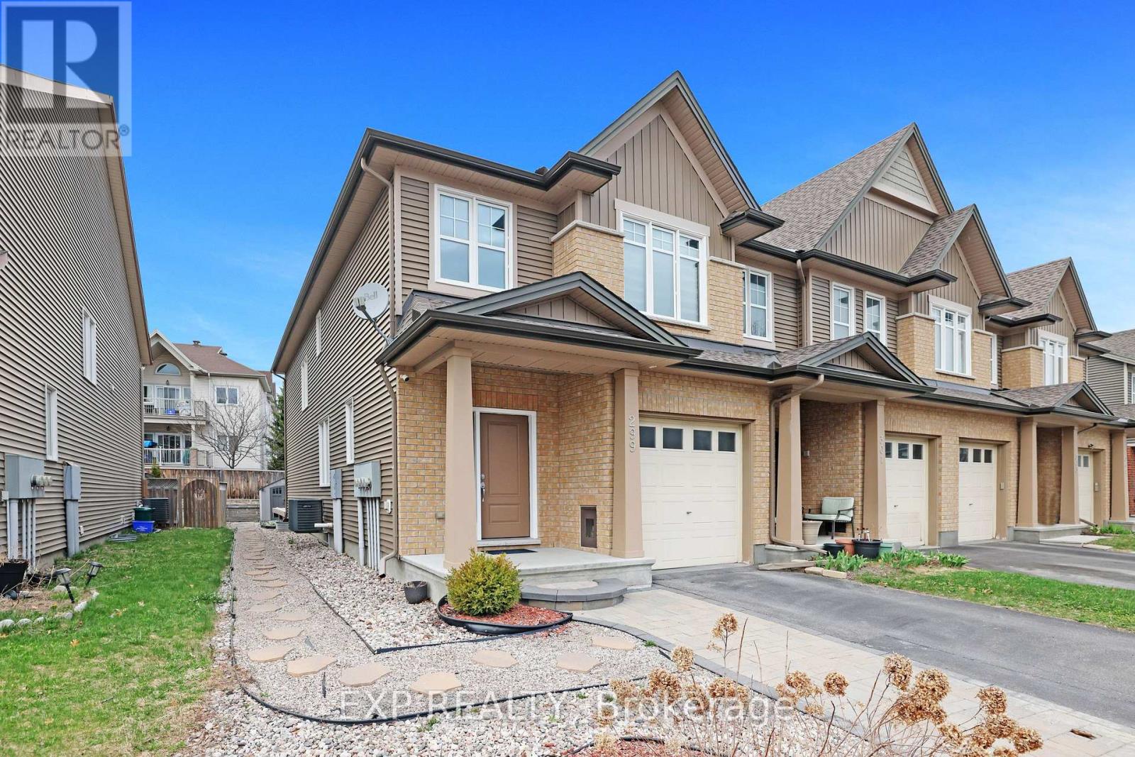 299 WOOD ACRES GROVE, Ottawa, Ontario