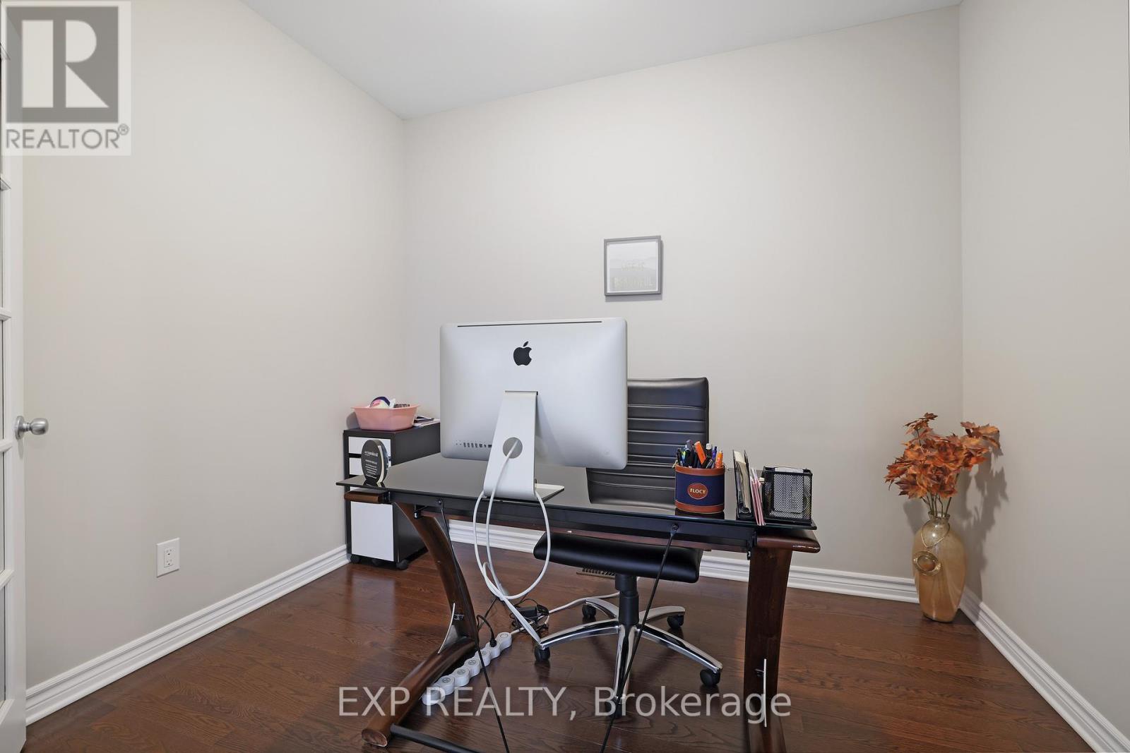 299 Wood Acres Grove, Ottawa, Ontario  K1T 0B3 - Photo 8 - X13120548
