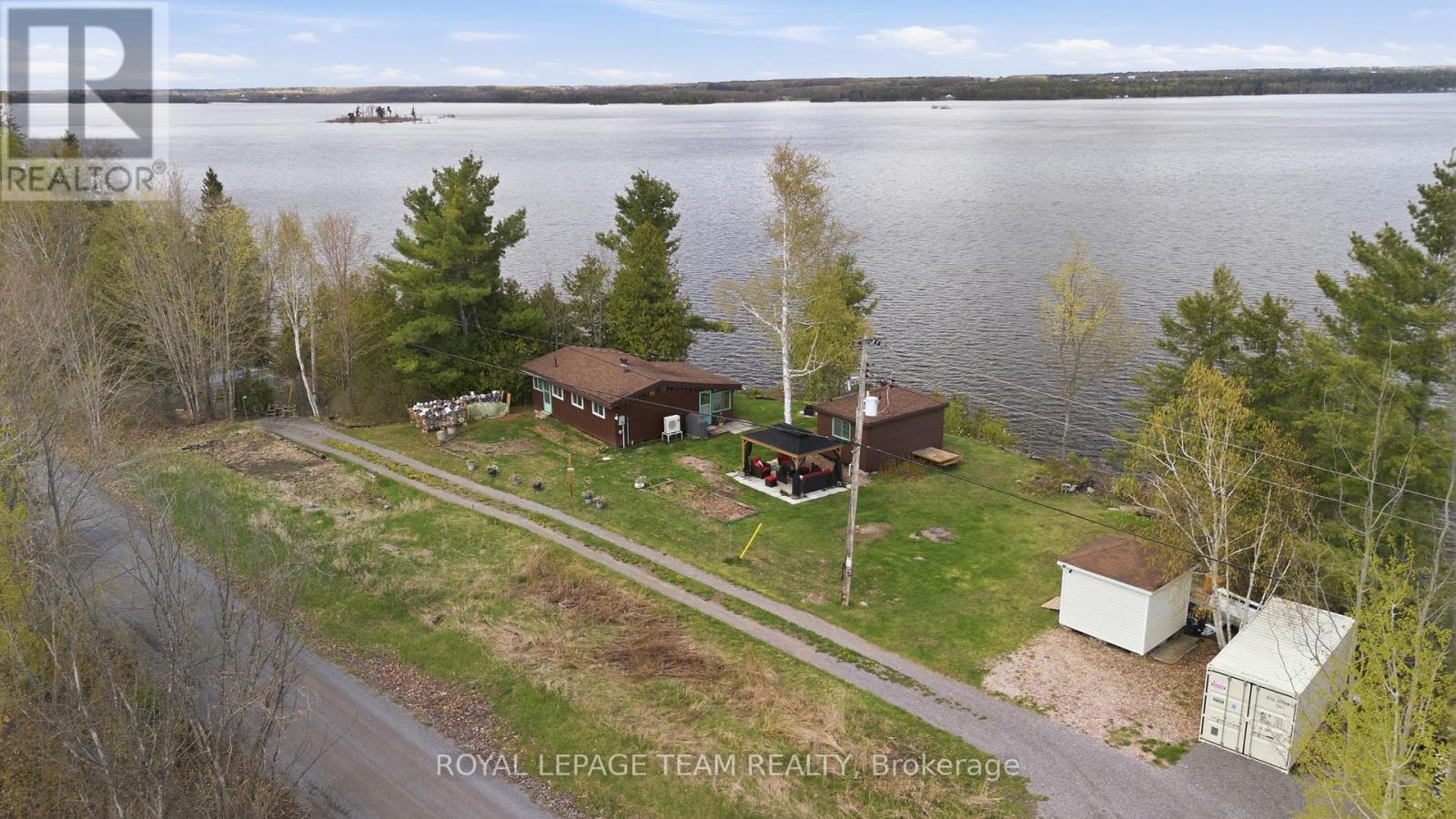 60 Wrangell Road, Mcnab/braeside, Ontario  K0A 1G0 - Photo 2 - X13120664