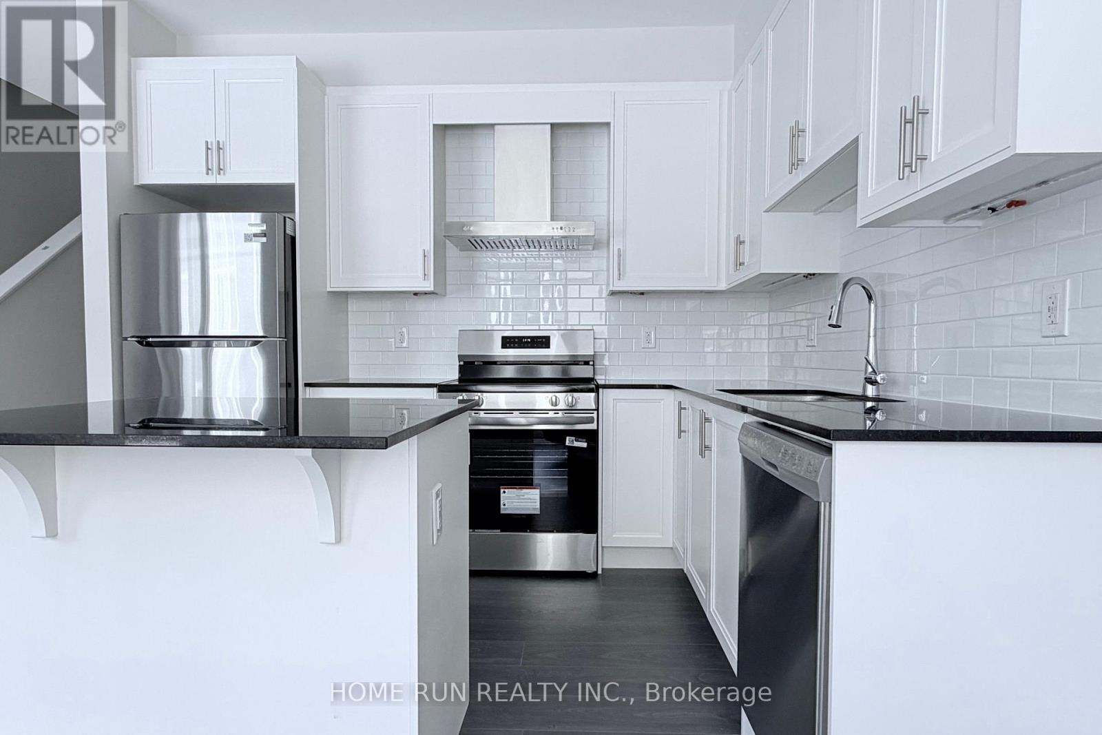 381 Les Emmerson Drive, Ottawa, Ontario  K2J 7L7 - Photo 3 - X13121998