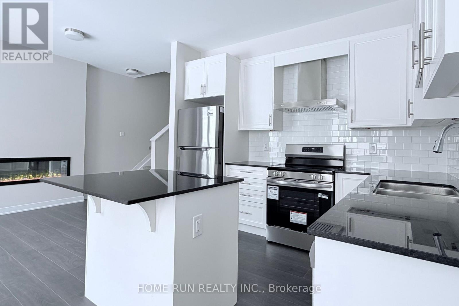 381 Les Emmerson Drive, Ottawa, Ontario  K2J 7L7 - Photo 4 - X13121998