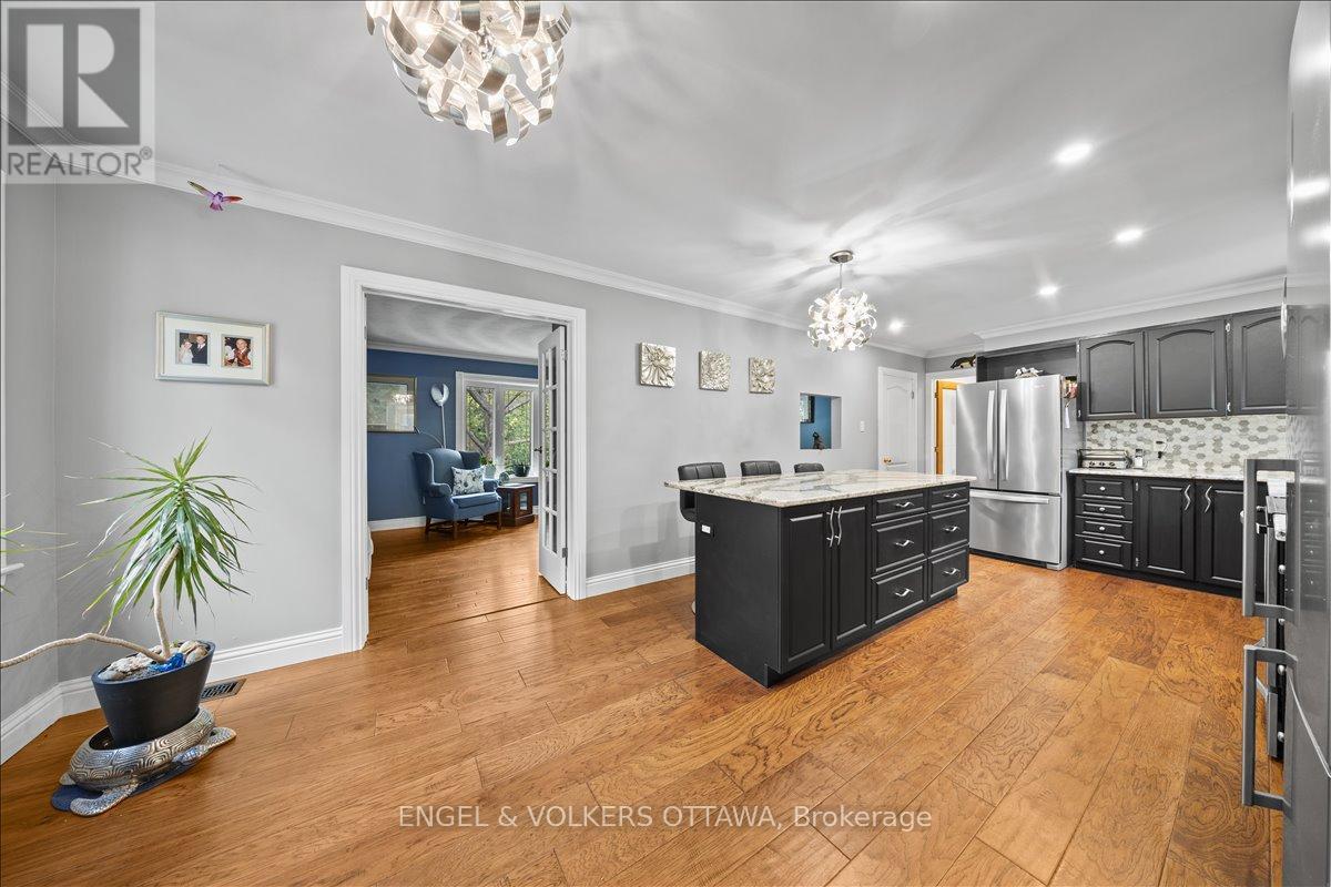 4841 Torbolton Ridge, Ottawa, Ontario  K0A 3M0 - Photo 17 - X13122962
