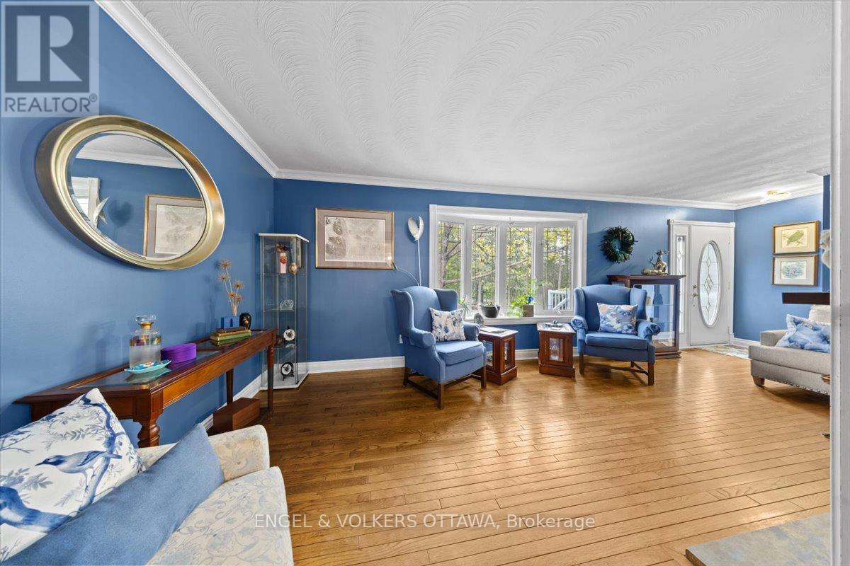 4841 Torbolton Ridge, Ottawa, Ontario  K0A 3M0 - Photo 18 - X13122962