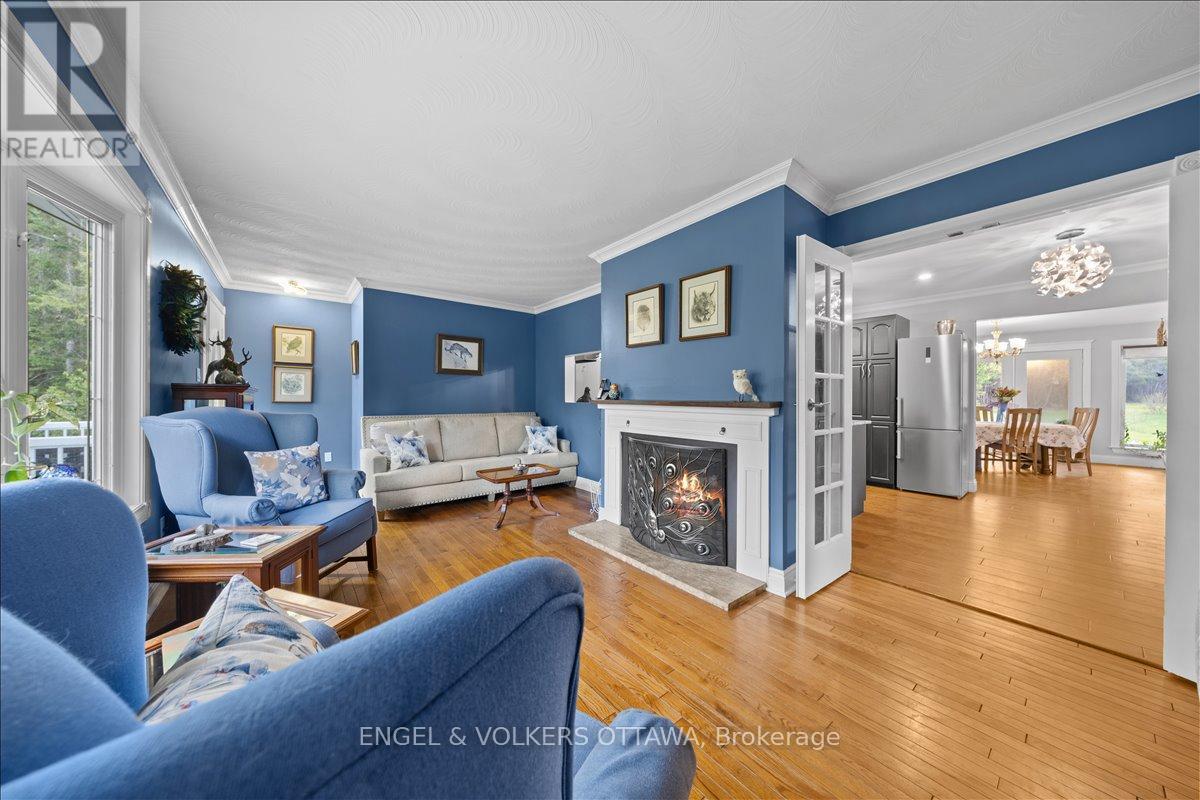 4841 Torbolton Ridge, Ottawa, Ontario  K0A 3M0 - Photo 19 - X13122962
