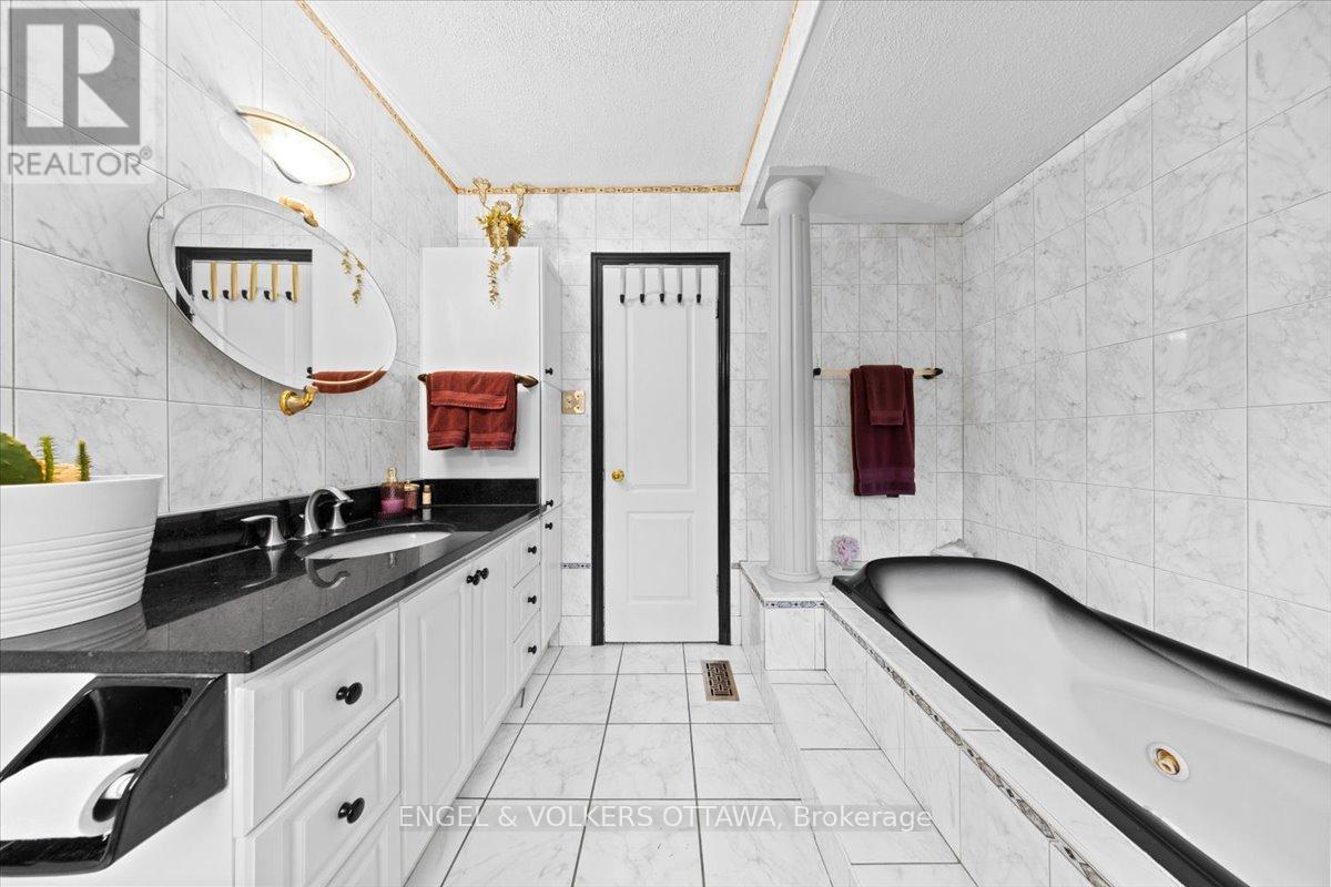 4841 Torbolton Ridge, Ottawa, Ontario  K0A 3M0 - Photo 31 - X13122962
