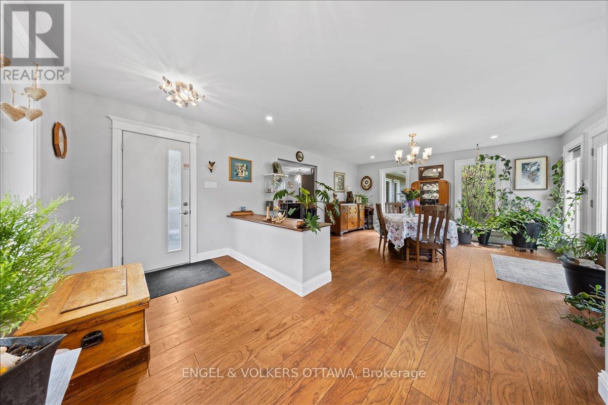 4841 Torbolton Ridge, Ottawa, Ontario  K0A 3M0 - Photo 5 - X13122962