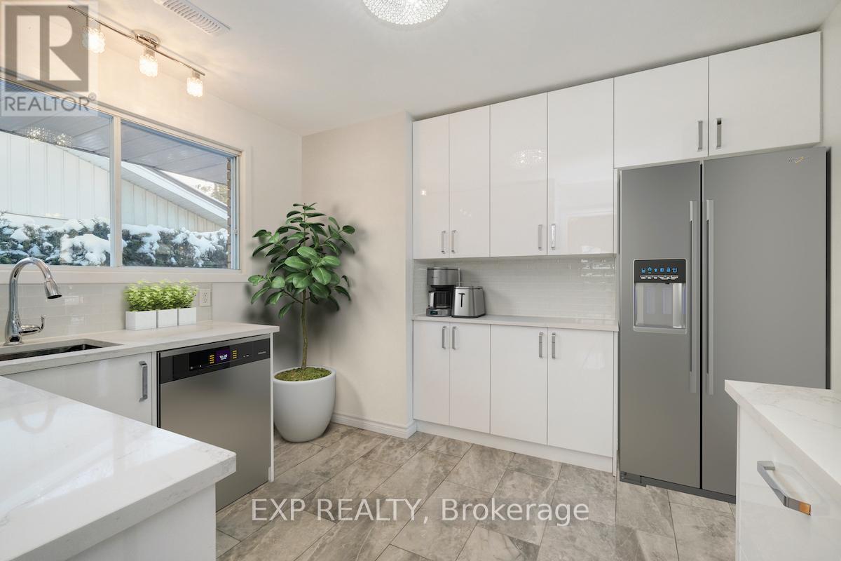728 Fielding Drive, Ottawa, Ontario  K1V 7G5 - Photo 7 - X13123006