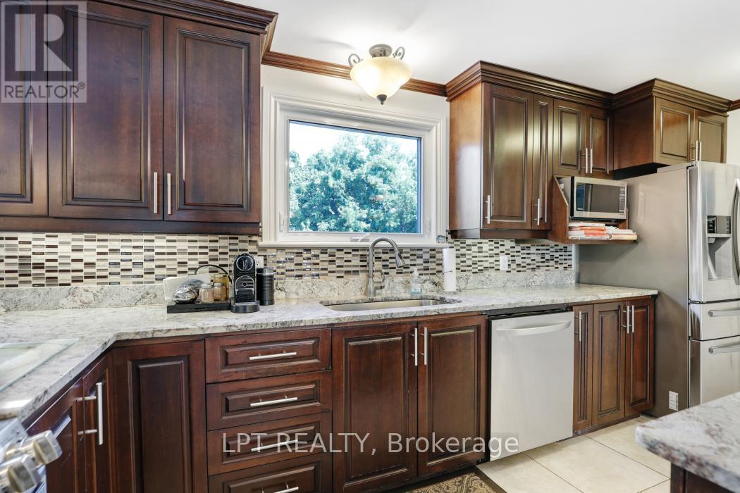 1773 St Barbara Street, Ottawa, Ontario  K1T 1M3 - Photo 12 - X13123258