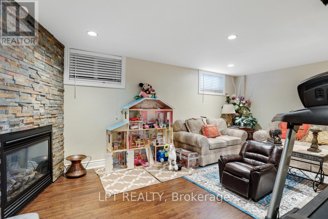 1773 St Barbara Street, Ottawa, Ontario  K1T 1M3 - Photo 18 - X13123258