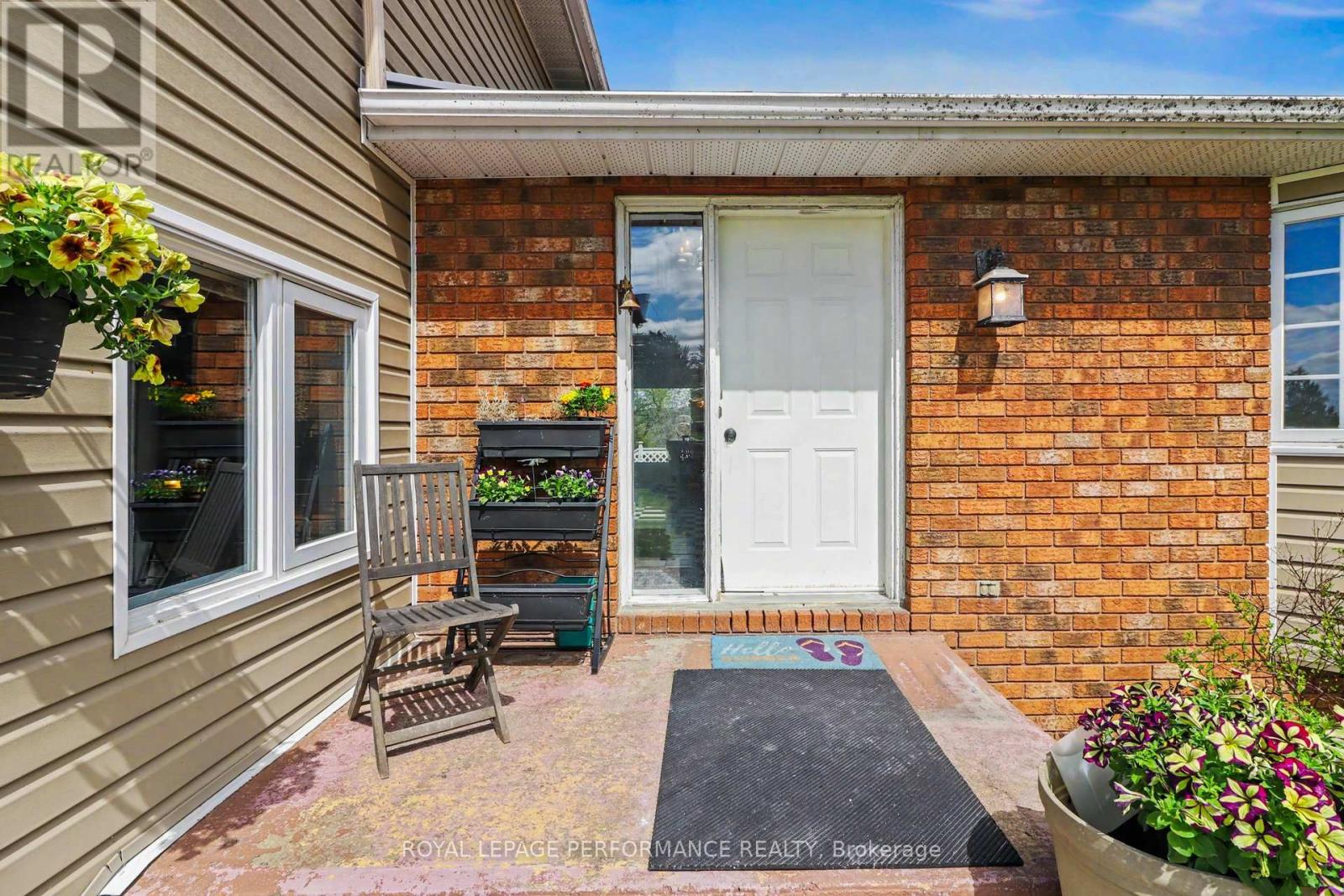 935 Concession 1 Road, Alfred And Plantagenet, Ontario  K0B 1J0 - Photo 7 - X13123310