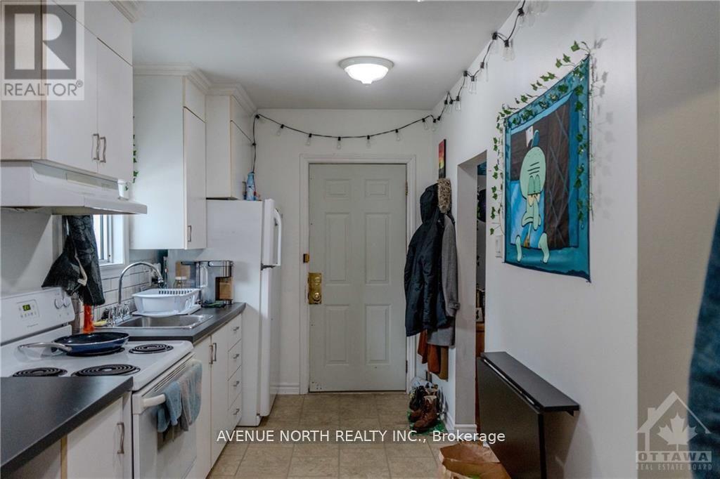 216 Hannah Street, Ottawa, Ontario  K1L 7M8 - Photo 13 - X13123766