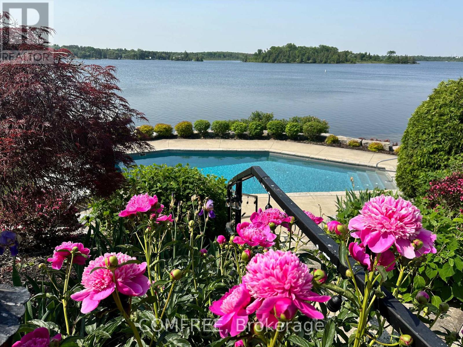 11 Lake Avenue, Puslinch, Ontario  N3C 2V4 - Photo 20 - X13123850